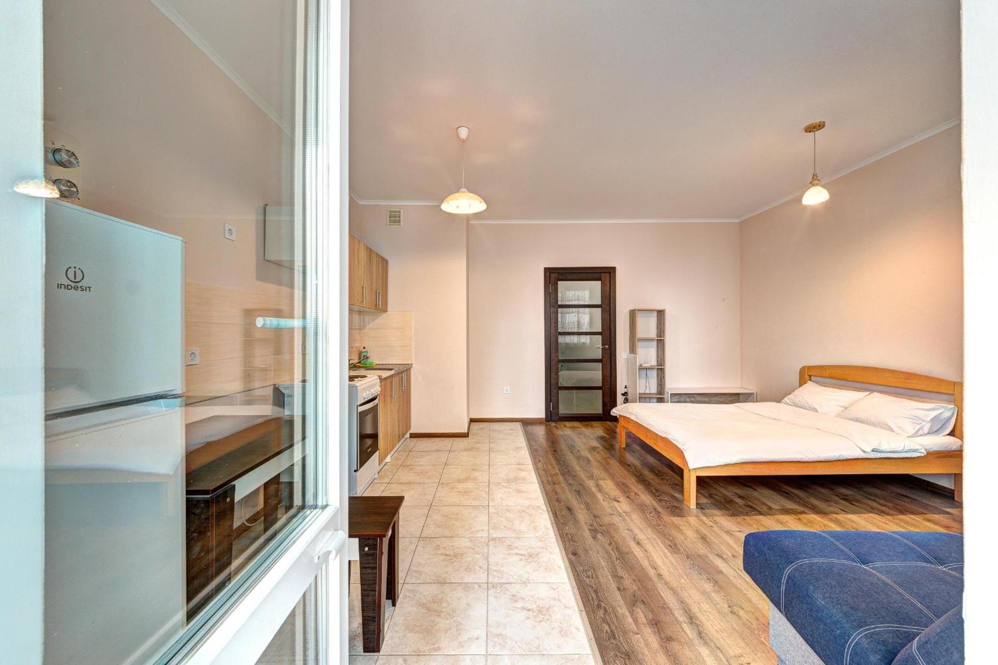 Apartment Voskresenska 18 , Парковые Озера Kijów Pokój zdjęcie