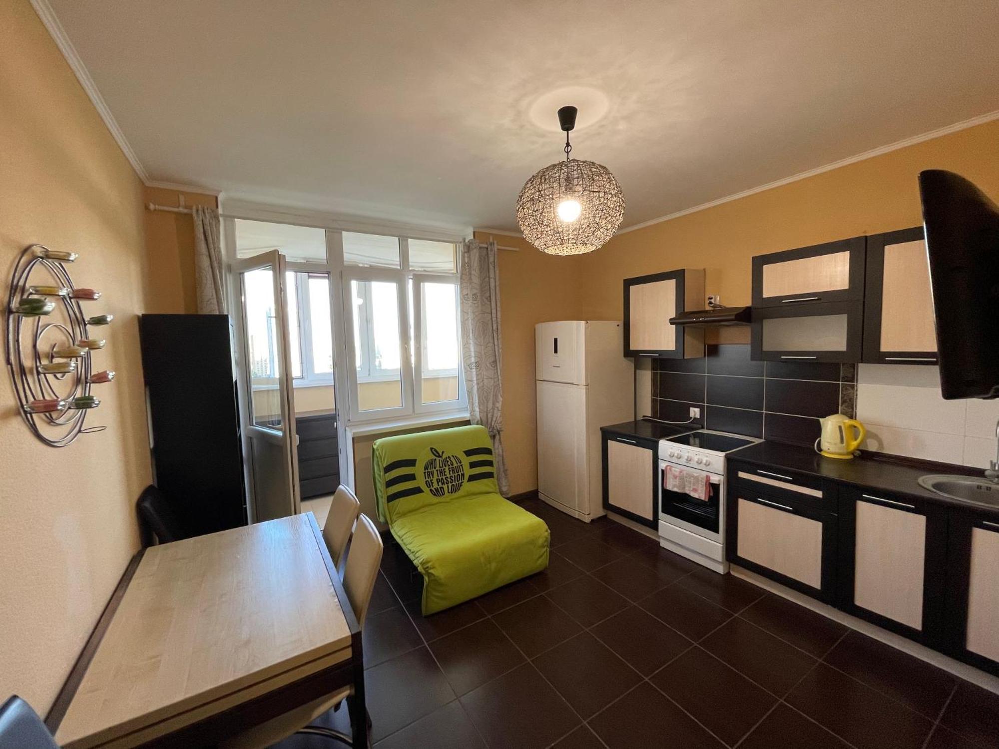 Apartment Voskresenska 18 , Парковые Озера Kijów Pokój zdjęcie